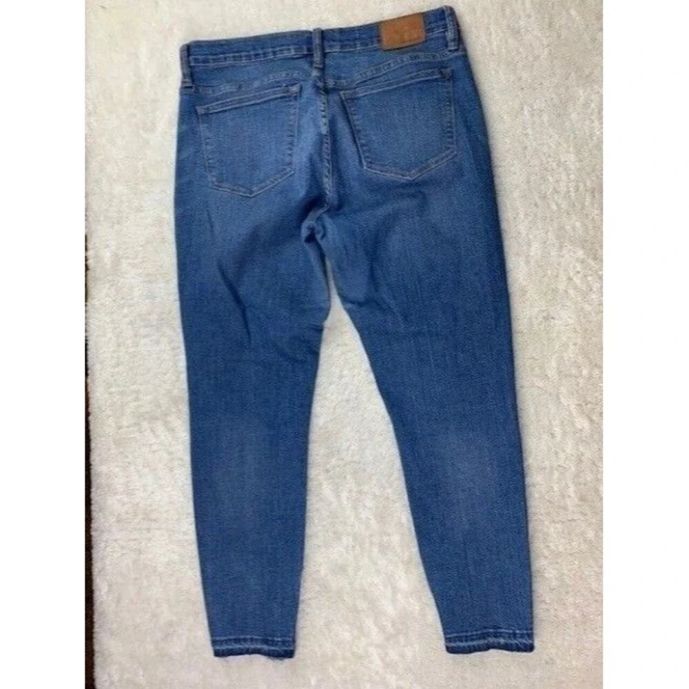 J. Crew crew size